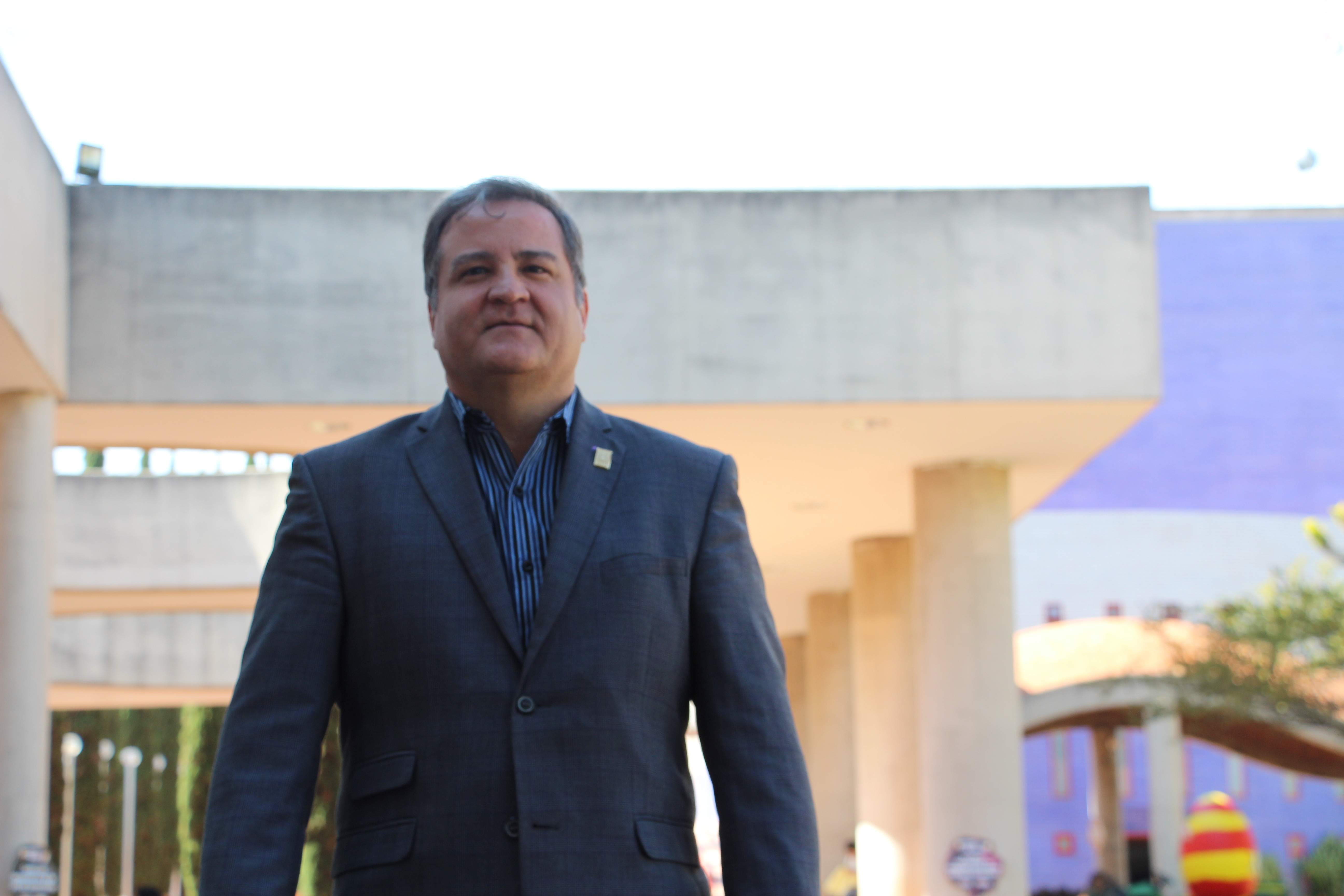 Dr. Sergio Sánchez
